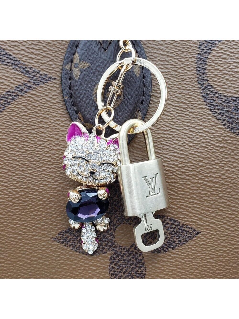 Authentic Louis Vuitton Lock & Key with Unbranded Cat Charm, Keychain - Picture 10 of 12
